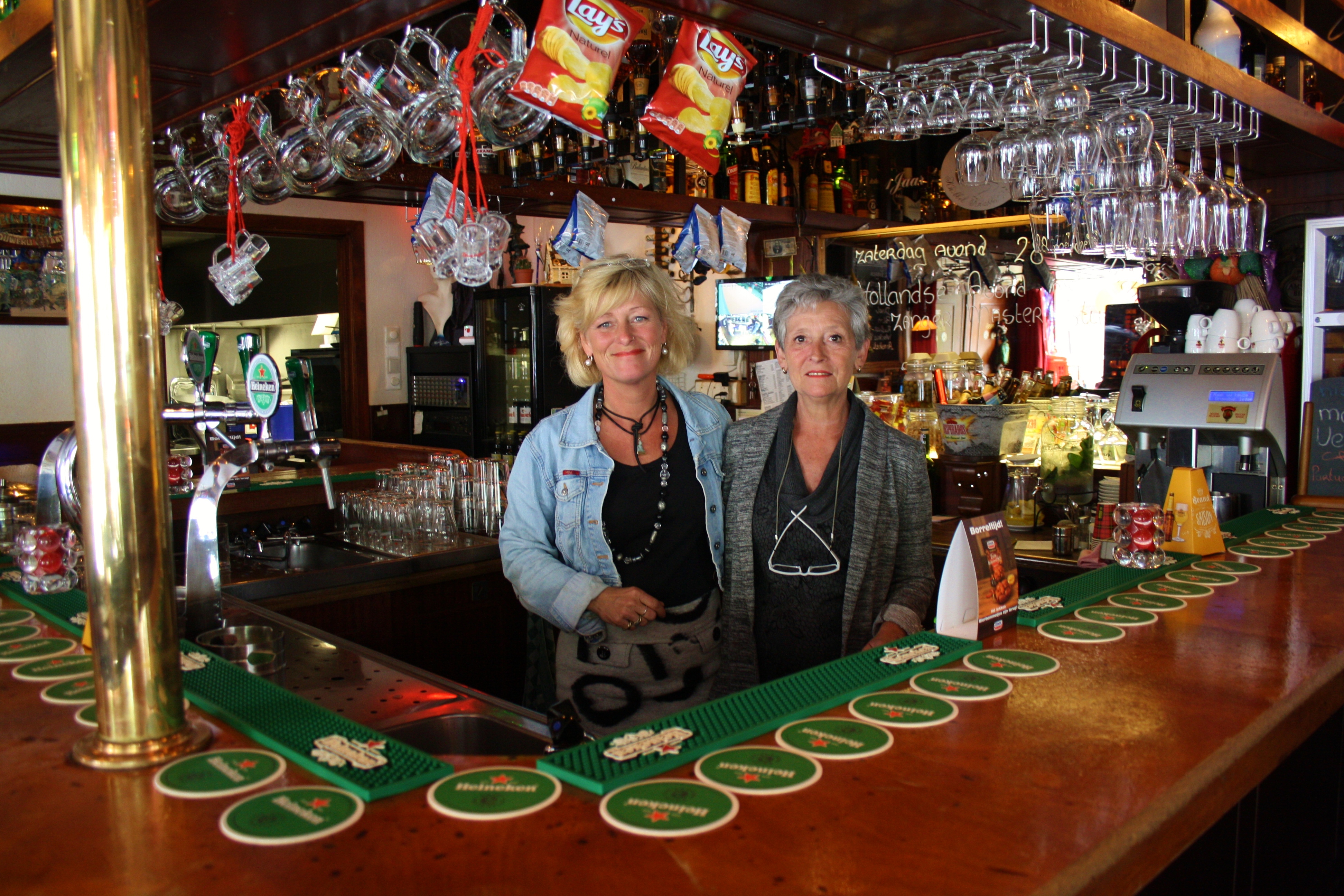 Knibbel Knabbel Knuisje